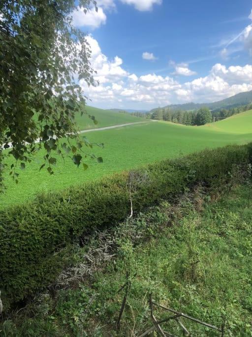 Nuit Insolite - La Cabane Du Haut-Doubs Les Gras المظهر الخارجي الصورة